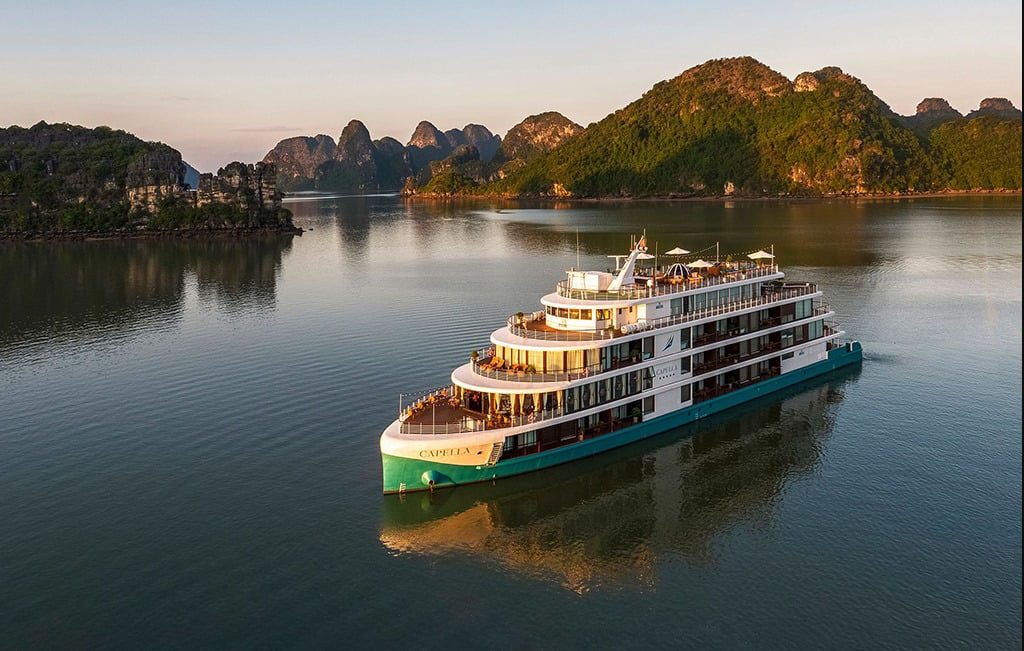Diverse Experiences on the Capella Cruise in Halong Bay